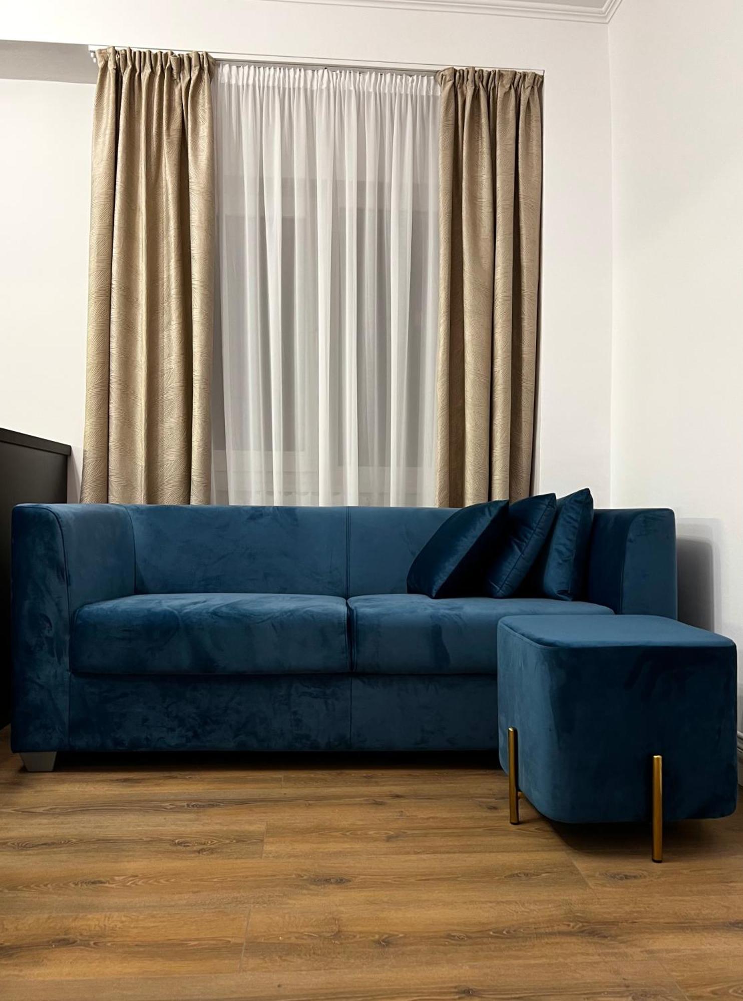 Transylvania Central Apartment คลูจ-นาโปกา ภายนอก รูปภาพ